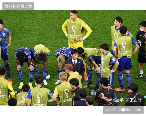 日本队将冲击历史最佳战绩，力求突破连续四届世界杯均止步十六强的战绩瓶颈